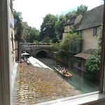 Апартаменти Petite Venise